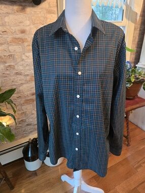 UNTUCKit Teal and Black Plaid Button-Down Shirt